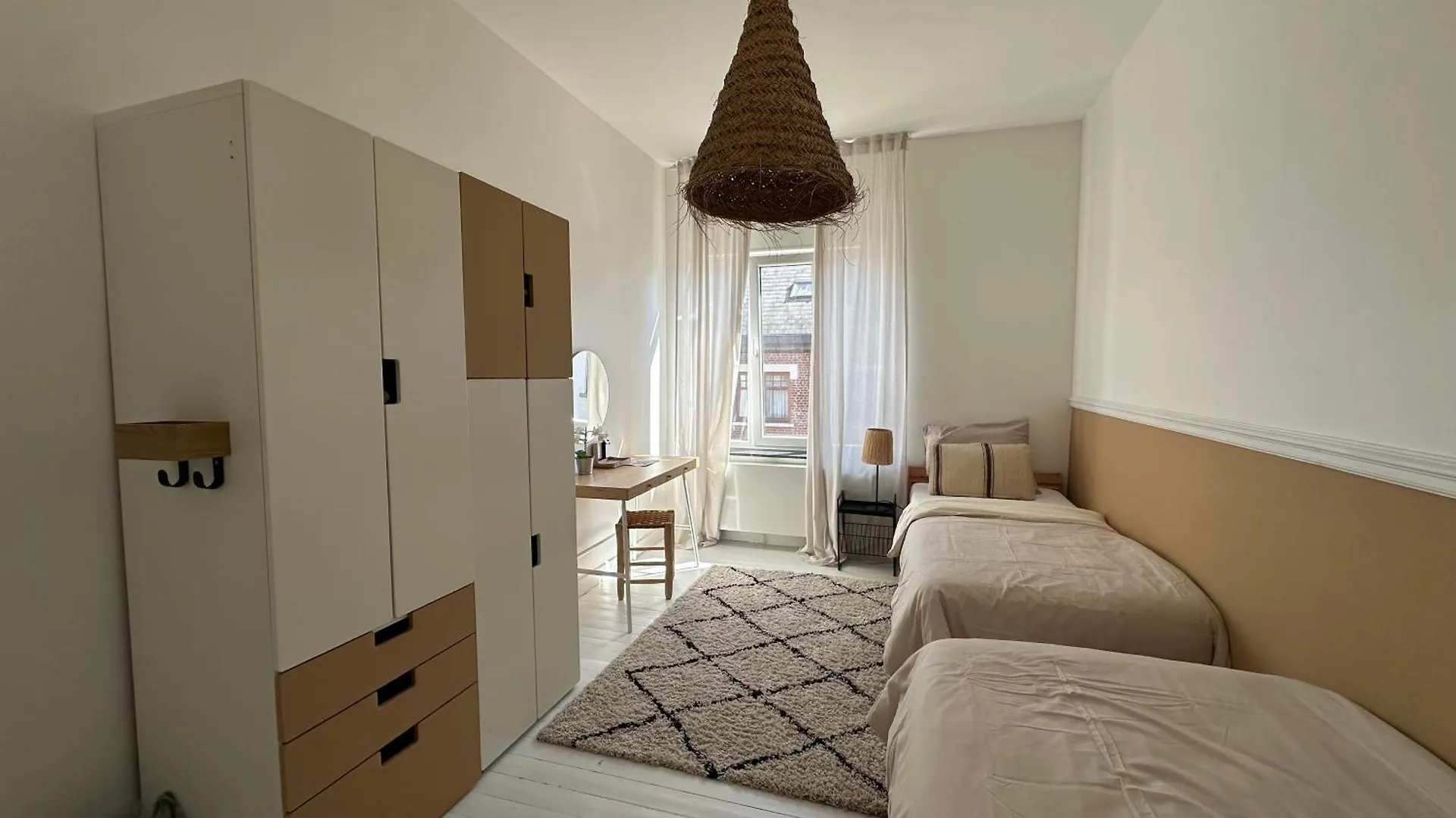 Homestay Ladar House Apartment Frasnes-lez-Gosselies