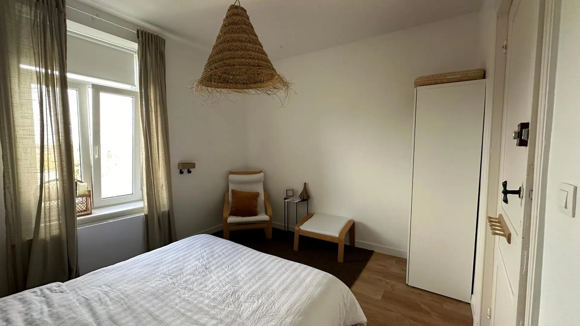 Homestay Ladar House Apartment Frasnes-lez-Gosselies
