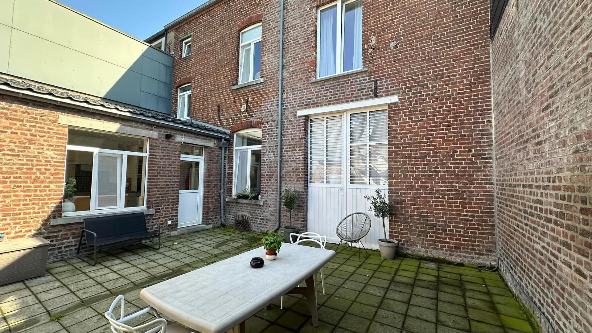 Ladar House Apartment Frasnes-lez-Gosselies